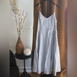 Aritzia Babaton Seersucker Dress Women's sz 12